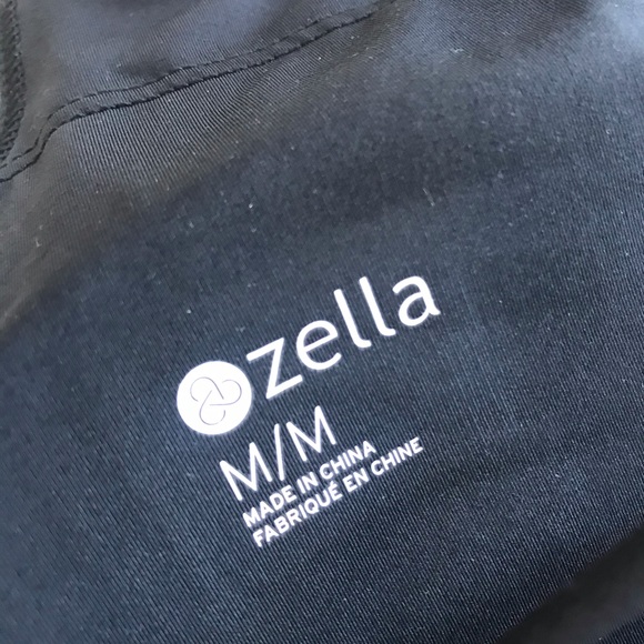 ZELLA Black Triangle Racerback Tank - Picture 5 of 5